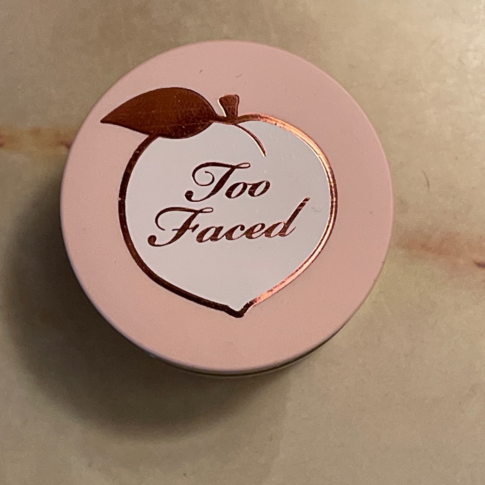 Too Faced matte concealer